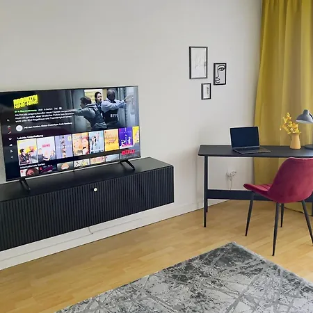 M&d Naehe Volkspark Mit Balkon - Netflix - Kueche Appartement Kaiserslautern