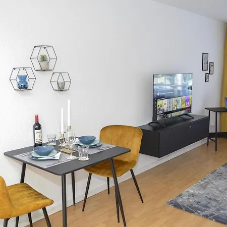 M&d Nähe Volkspark Mit Balkon - Netflix - Küche Apartment *
