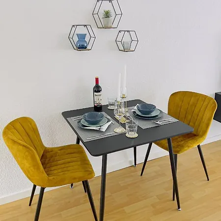 Appartement M&d Naehe Volkspark Mit Balkon - Netflix - Kueche