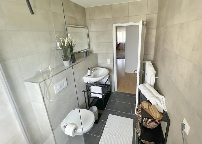 M&d Naehe Volkspark Mit Balkon - Netflix - Kueche * Kaiserslautern