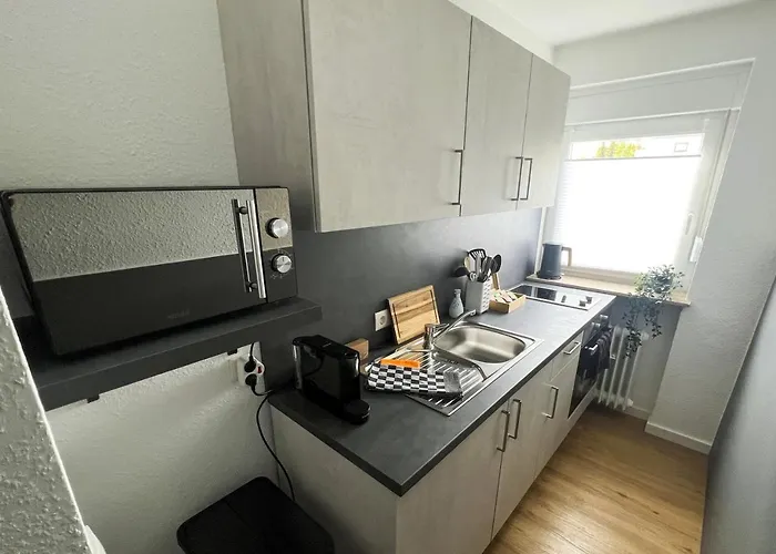 M&d Naehe Volkspark Mit Balkon - Netflix - Kueche Kaiserslautern