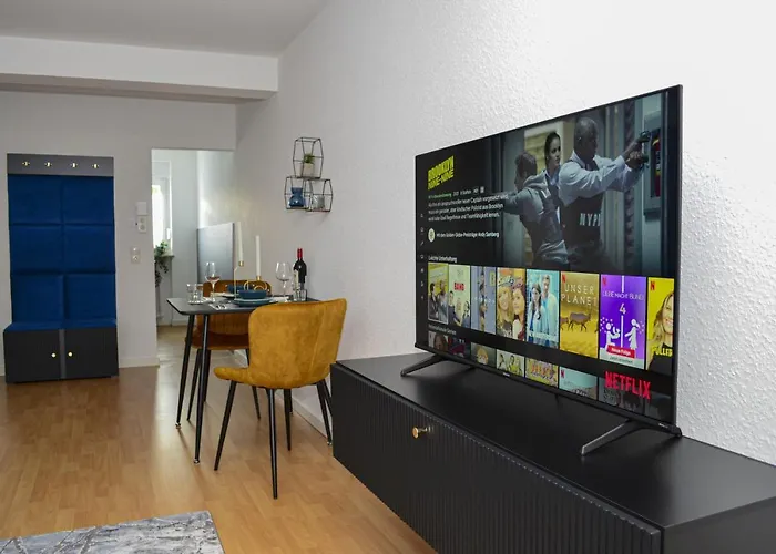 M&d Naehe Volkspark Mit Balkon - Netflix - Kueche Appartement *