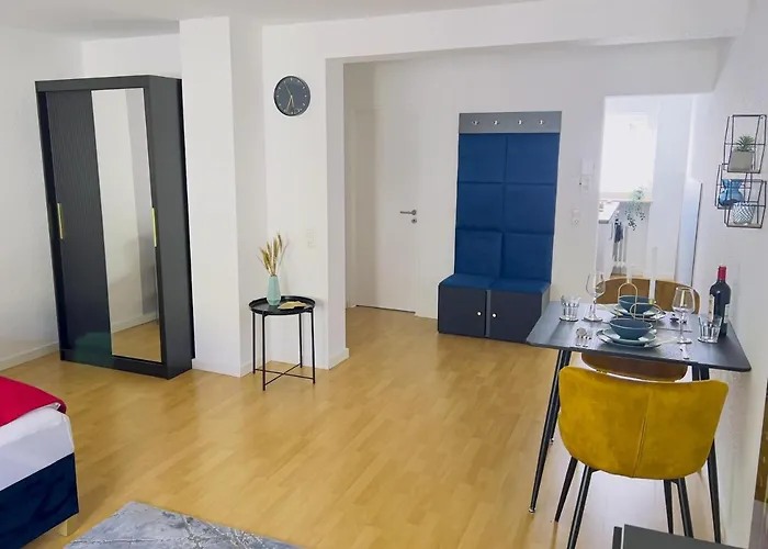Appartement M&d Naehe Volkspark Mit Balkon - Netflix - Kueche *