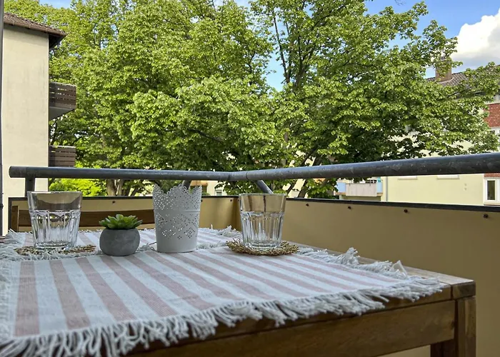 Apartamento M&d Naehe Volkspark Mit Balkon - Netflix - Kueche